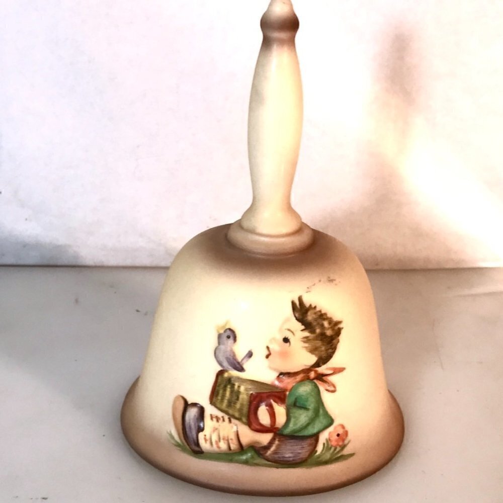 Goebel Bell Ceramic 1978 Vintage VTG Boy Bird Christmas Xmas VTG Gift